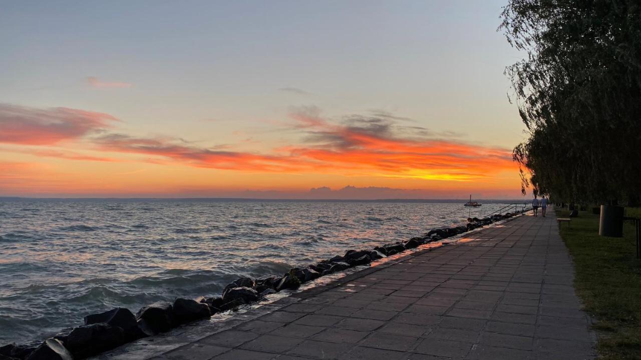 Panorama Beach 2 Siofok Exterior photo